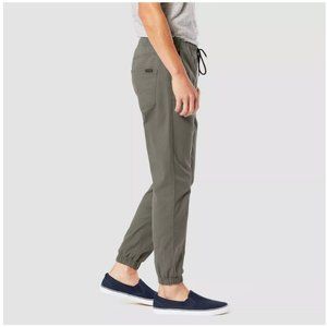 NWT  DENIZEN-Levi Men Slim Fit Jogger-018052